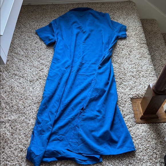 Elegant Blue Midi Shirt Dress - Picture 9 of 9